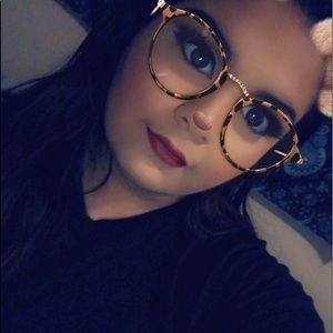 Meet your Posher, Arely